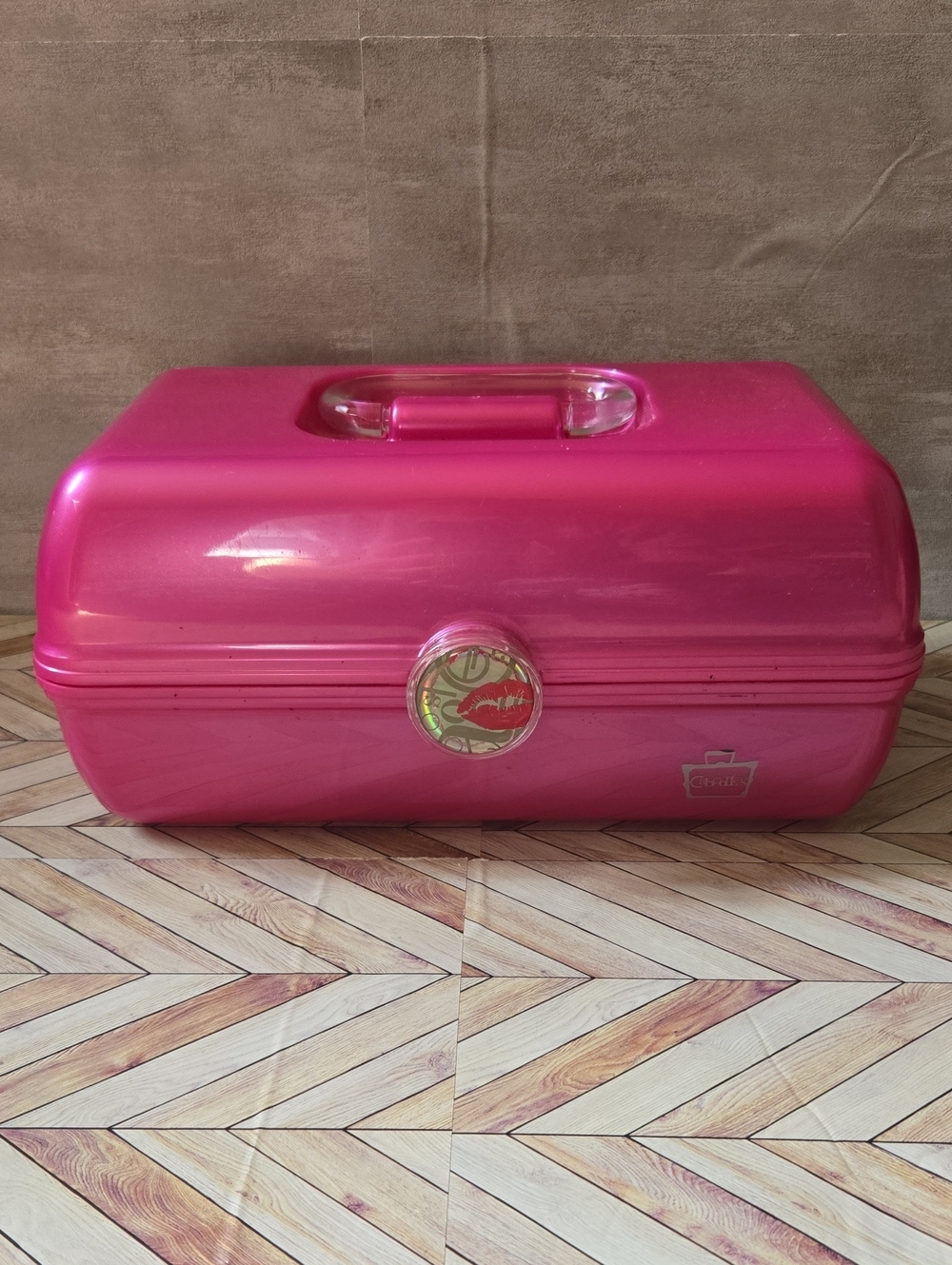 Vintage Y2K Caboodles Hot Pink Makeup Organizer Train Case Beauty Box